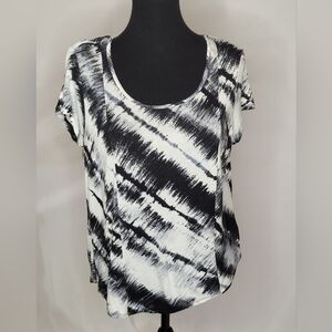 Simply Vera Short Sleeve Top - Size PL